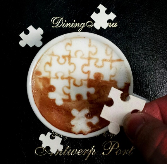 puzzle latte foam art