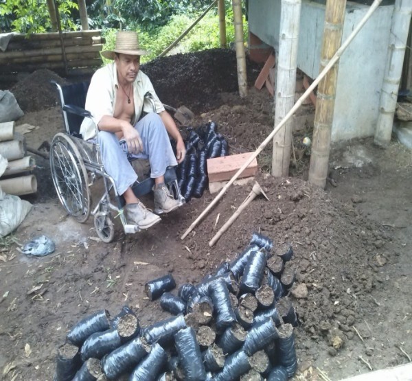 coffee farmer landmine victim coffeelands
