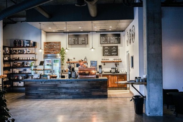 Insight Coffee Roasters at 16 Powerhouse, across from Fremont Park in Sacramento. Photo courtesy of Insight Coffee Roasters. 