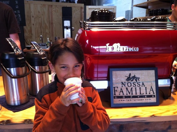 nossa familia opens portland coffee bar