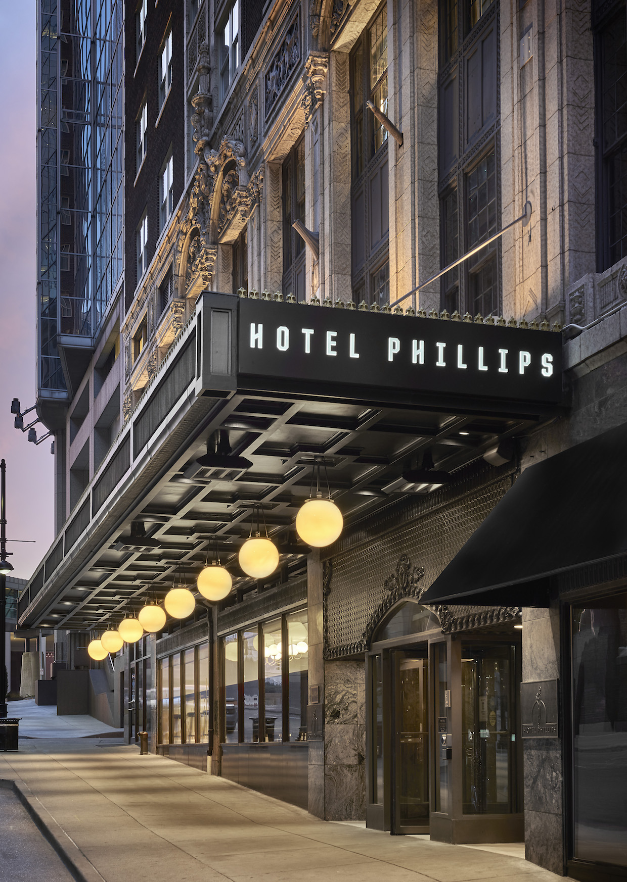 Hotel Phillips in downtown Kansas City, Mo. All photos courtesy of Arbor Lodging Partners. 
