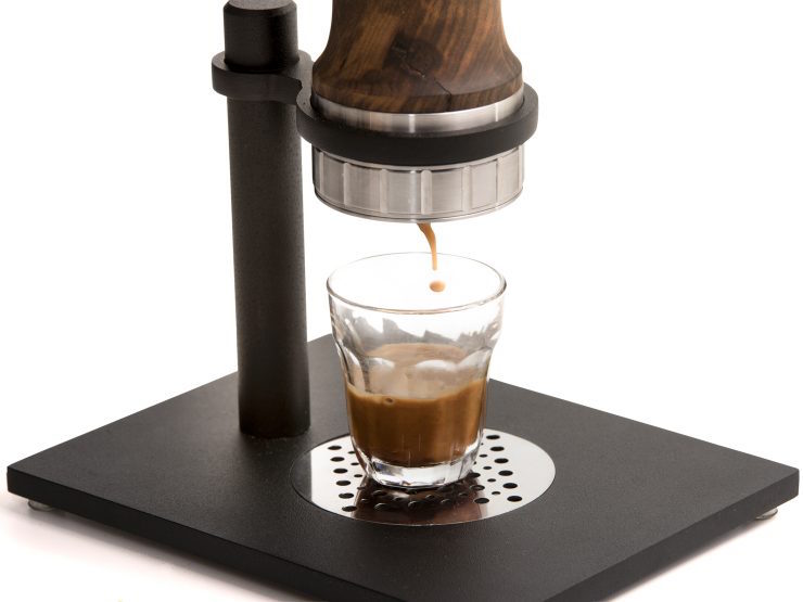 Aram manual portable espresso maker