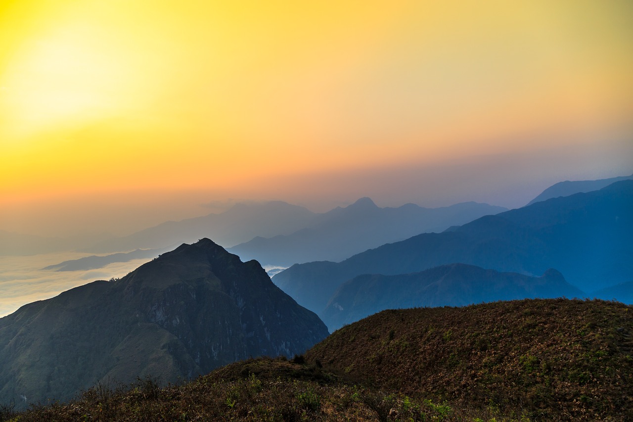 laos salt mountain