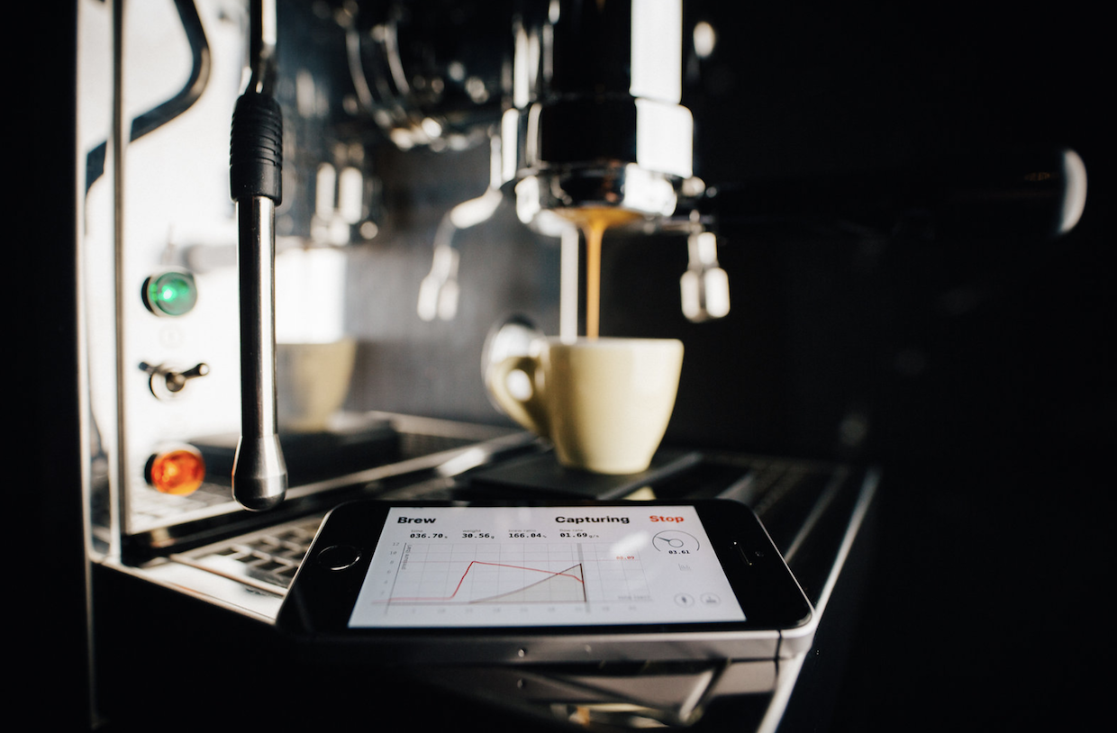 Smart Espresso Profiler for the LM Leva and for machines with an E61 group  head (M6 thread). – Naked portafilter