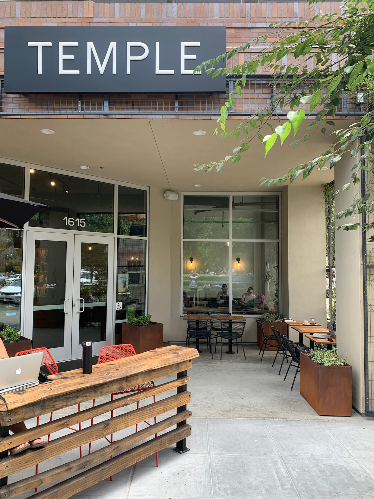 Temple Coffee Creates an Urban Oasis in Midtown SacramentoDaily Coffee