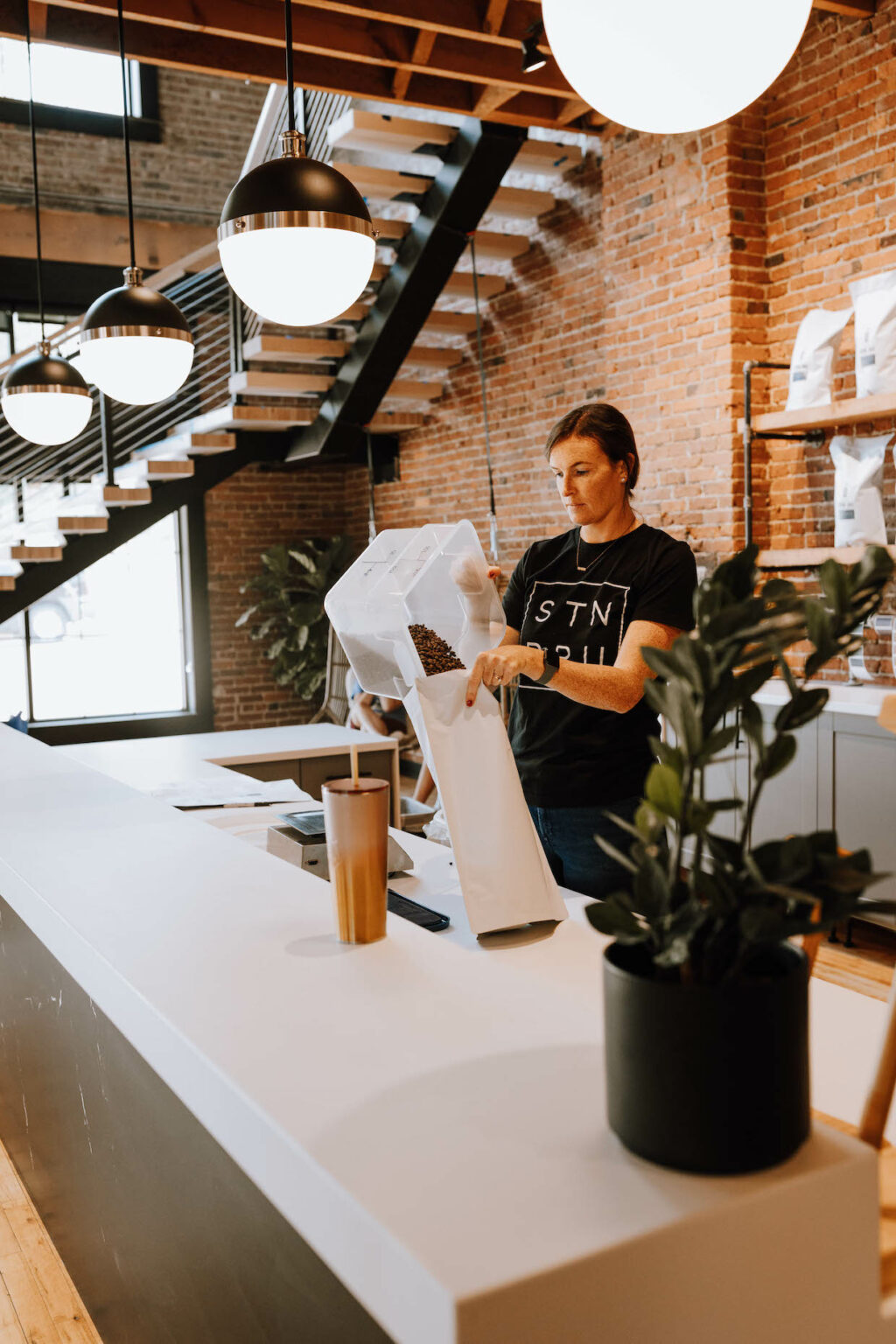 Stone Bru Rolls into Polished Roastery and Coffee Bar in Sioux City