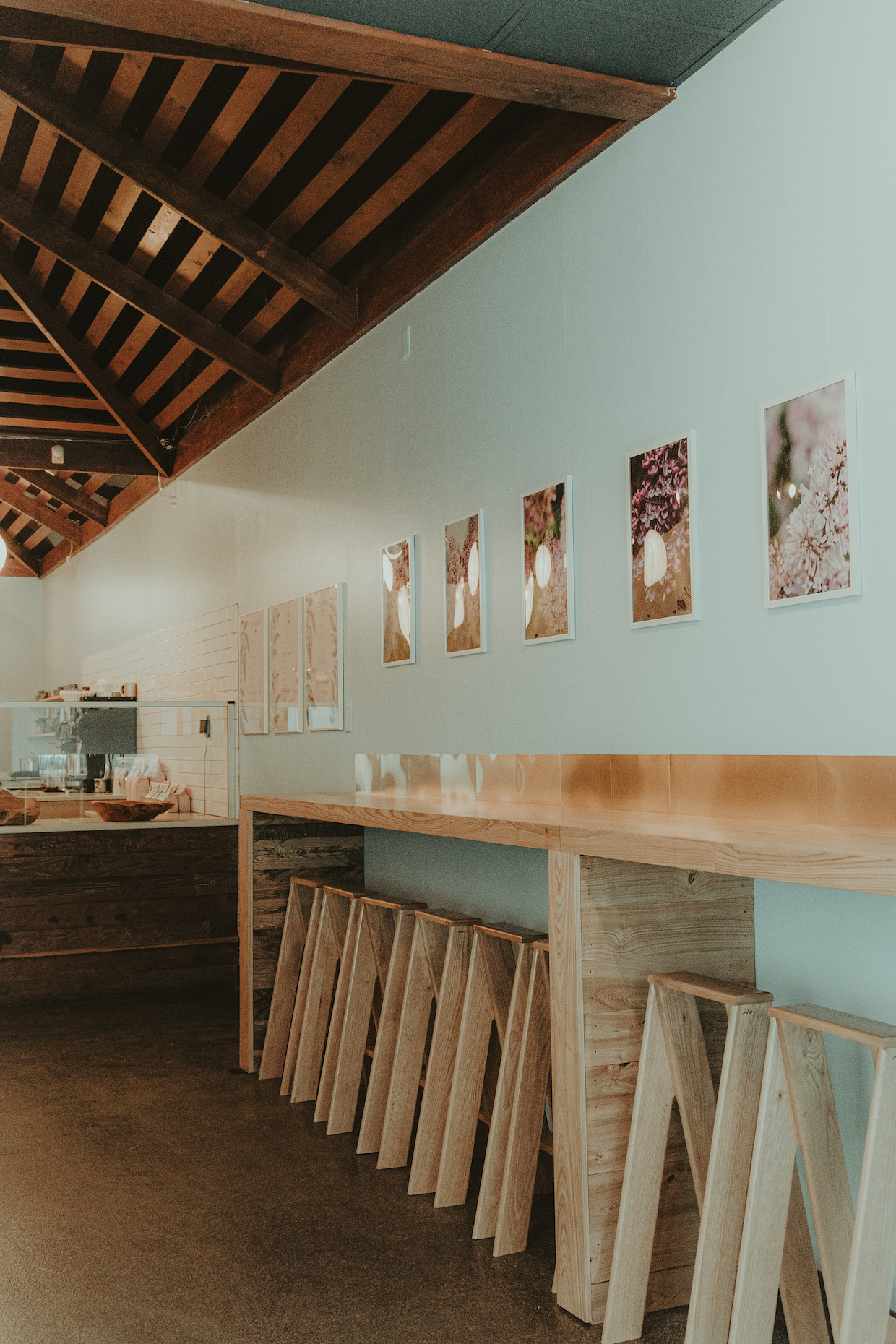 Dream Cloud Coffee seating