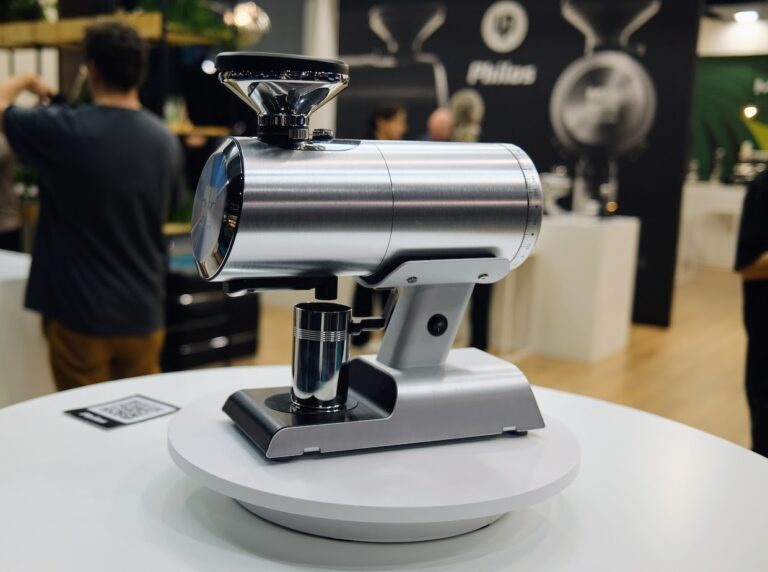 Mazzer Unveils the Philos Single-Dose GrinderDaily Coffee News by Roast ...