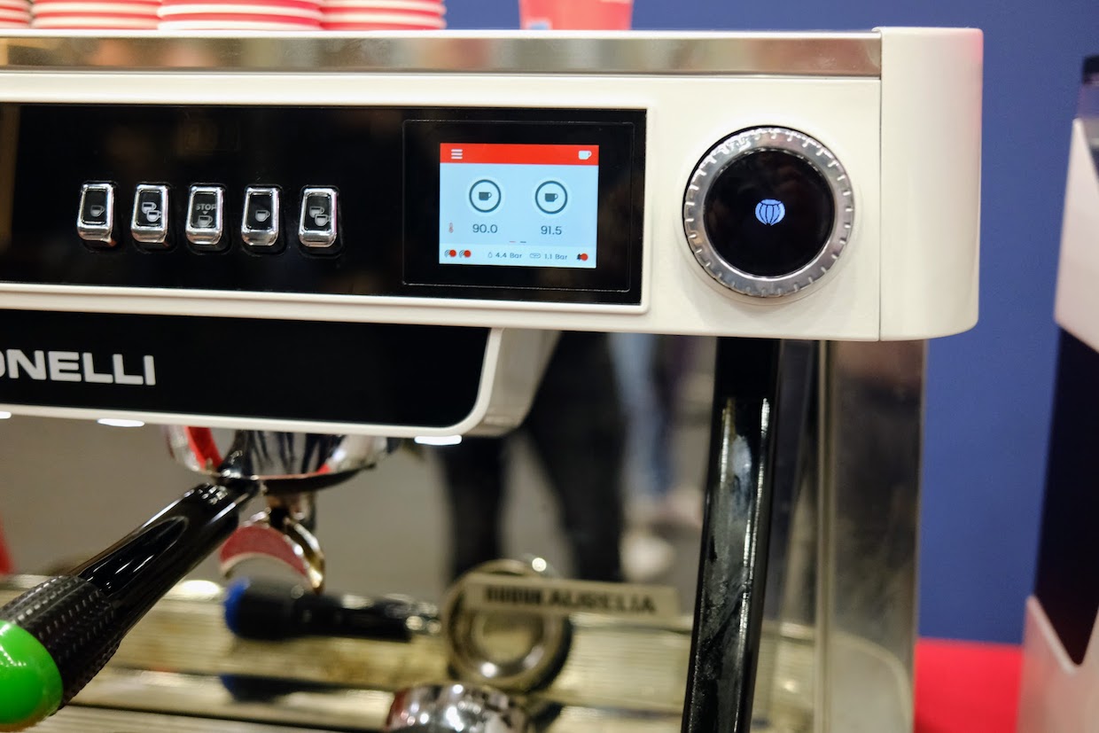 Nuova Aurelia espresso machine steam knob