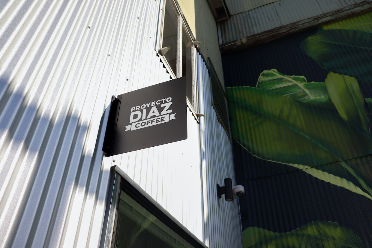 Proyecto Diaz cafe Oakland American Steel