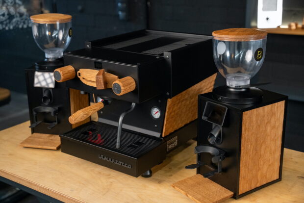 Bentwood H75 grinders