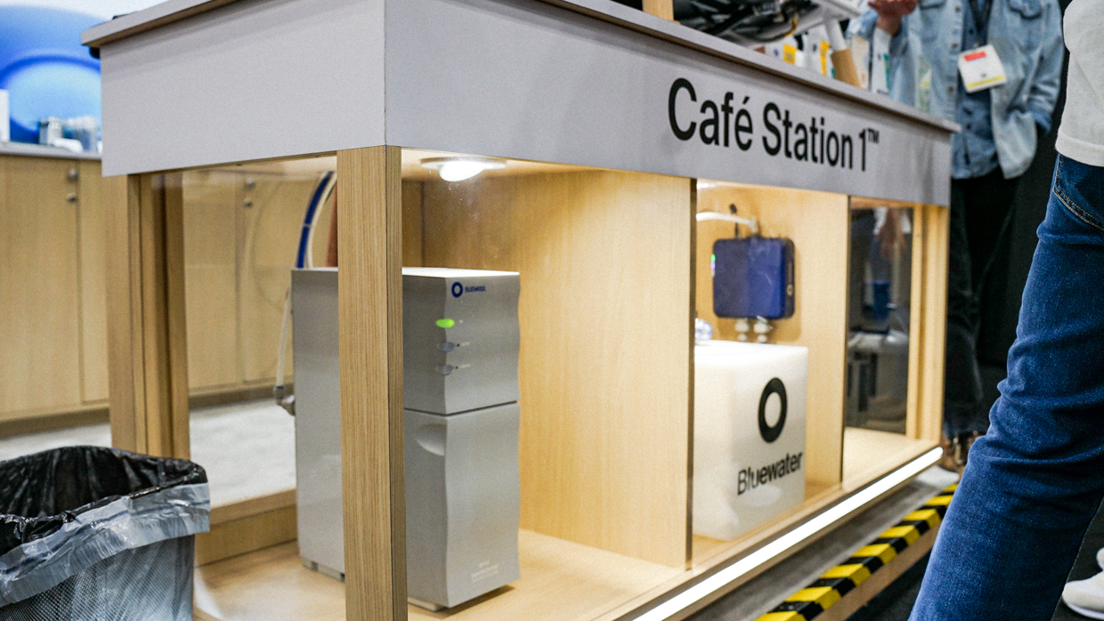 Blue Water Cafe Station