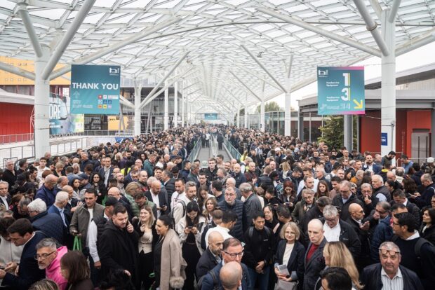 Milano, host 2025 primo giorno
