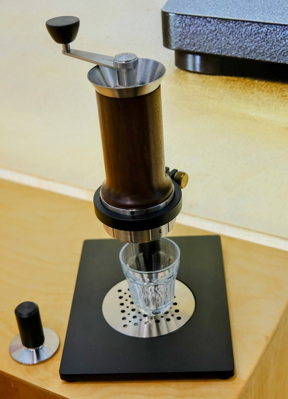 The Screwy New World of Cranked and Geared Espresso