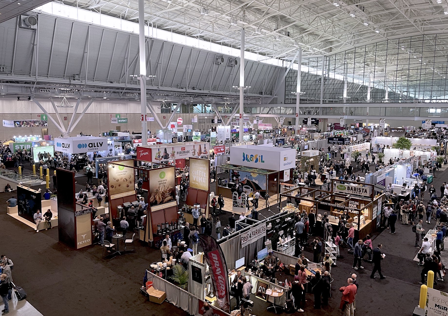 Weekly Coffee News: WoC San Diego Registration + La Colombe Expansion