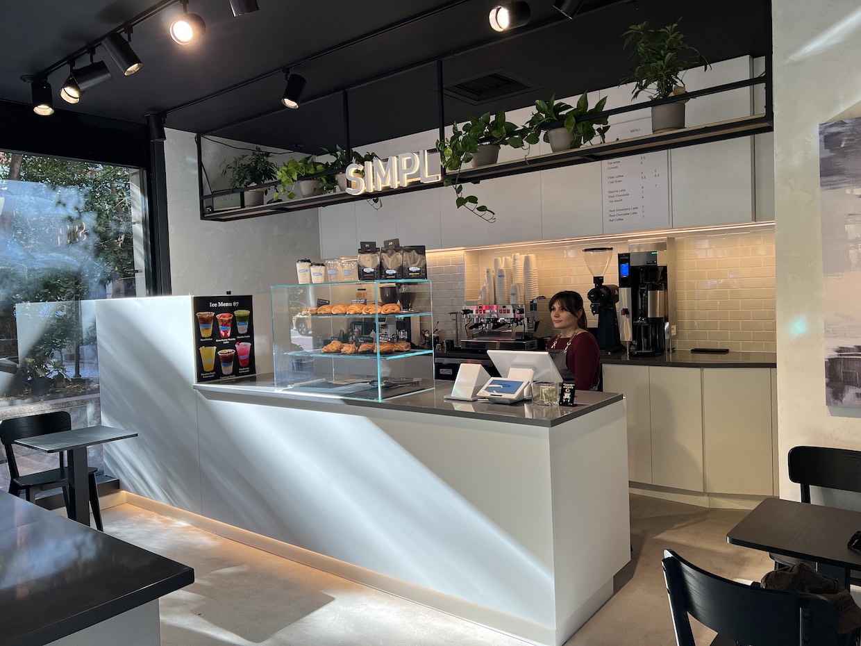 With Deep Experience, Simpl Coffee Makes it Look Easy in Manhattan