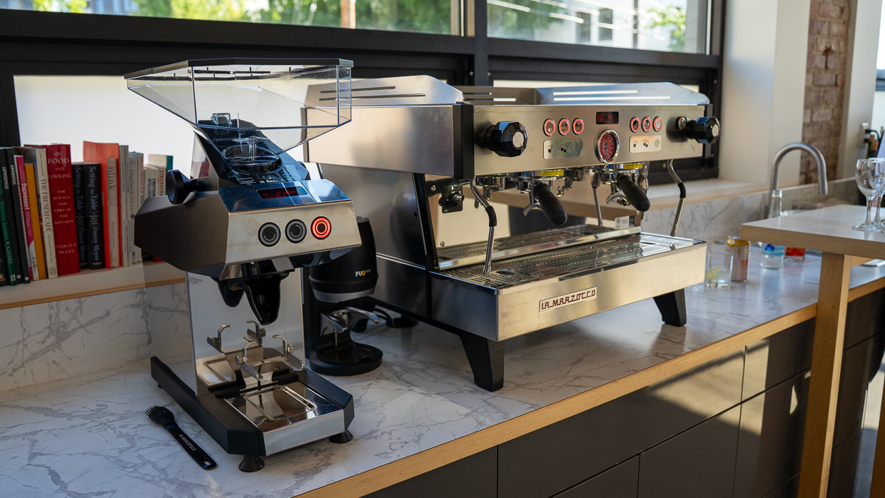 Session Room Brings Equipment, Training and Coffee Together in Portland