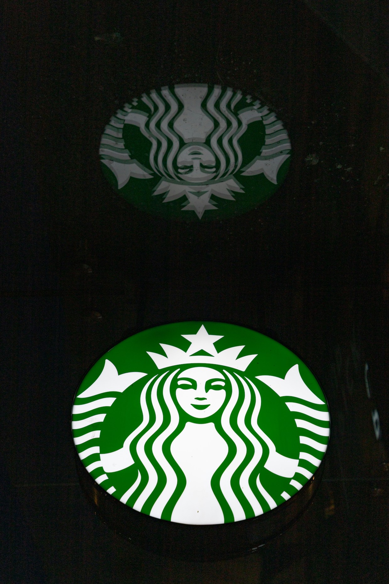 Starbucks 1