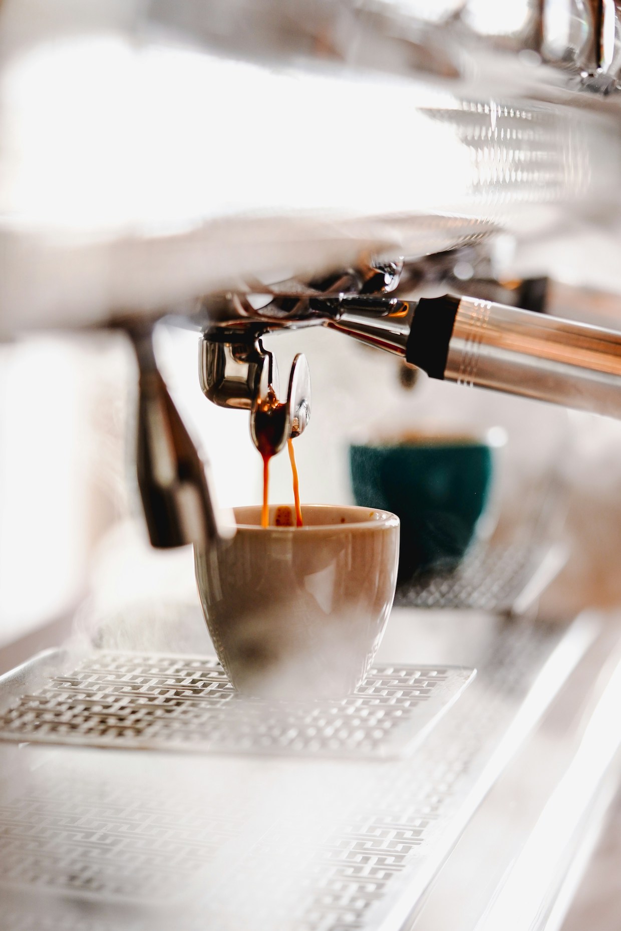 Why More Pressure Doesn’t Necessarily Mean Faster Espresso