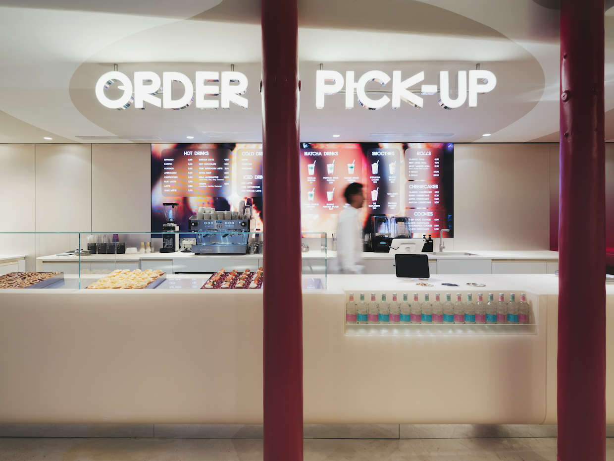 Design Details: A Fluid Space for Cinnamon Rolls and Specialty Coffee at Cinnamood in Barcelona