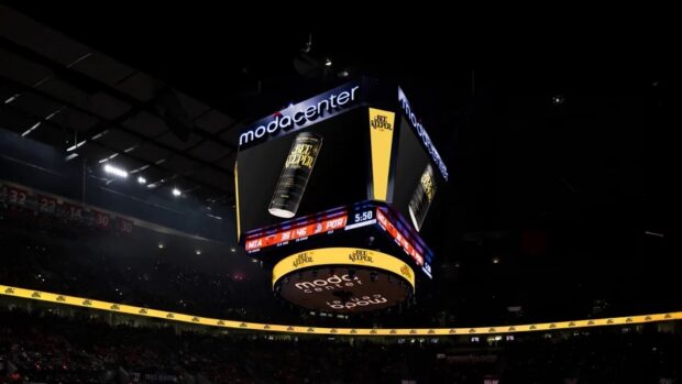 Beekeeper Coffee Builds Buzz With NBA, NFL and PGA Investors