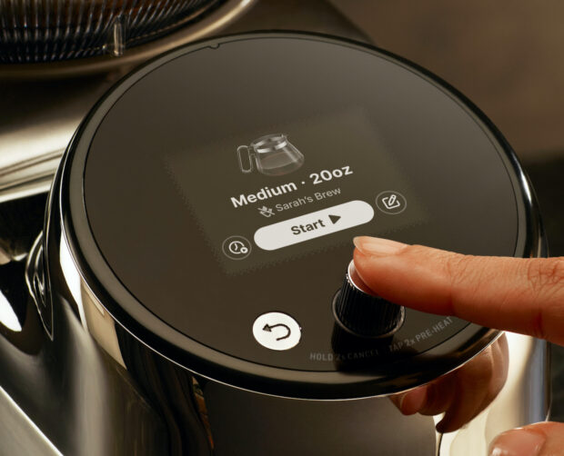 Breville Enters the Automated Pourover Stream with the Spiral Luxe Brewer