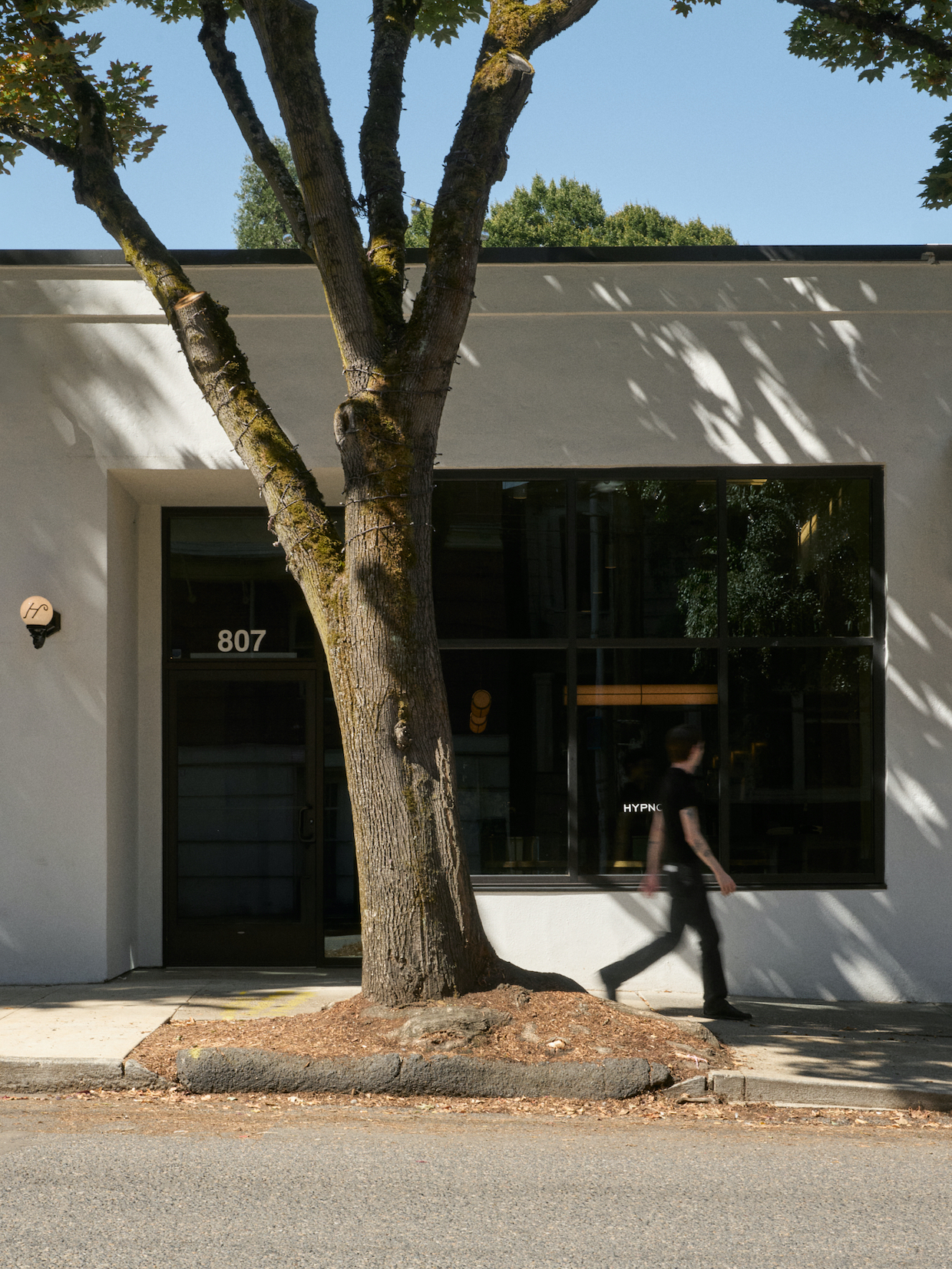 hypnos-nob-hill-portland-oregon 5